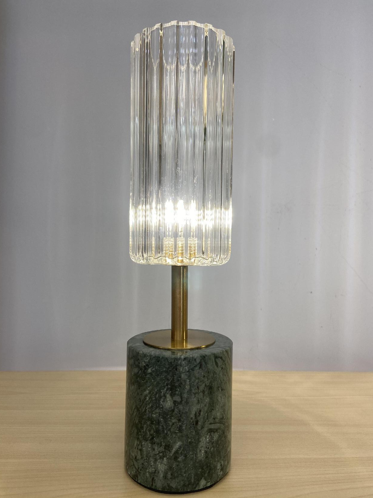 Stona lampa Dahlia