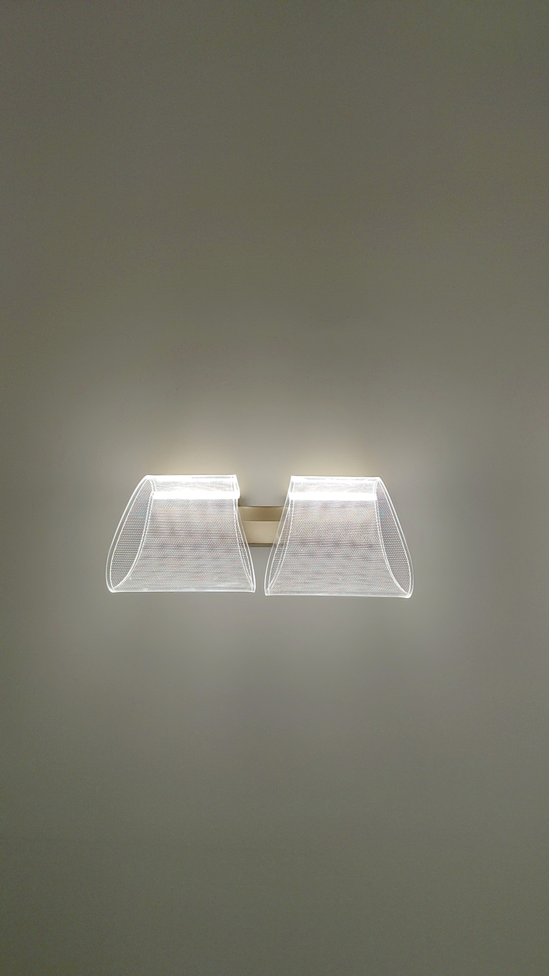Zidna lampa Marinda